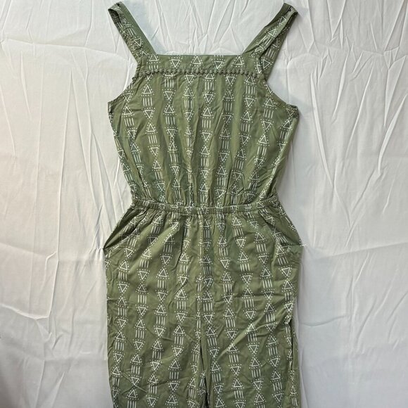 Cat and Jack Romper preteen Large 10/12, sage with Amazonian designs - Picture 3 of 14